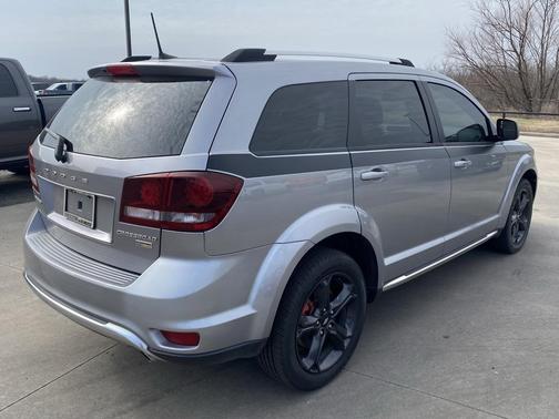 2019 Dodge Journey Crossroad