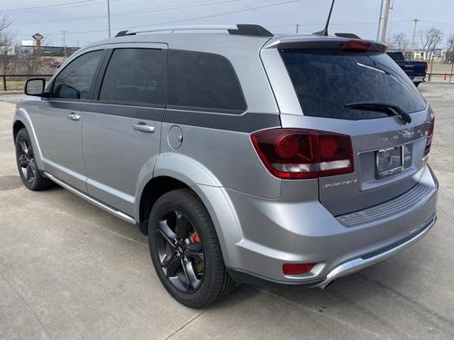 2019 Dodge Journey Crossroad