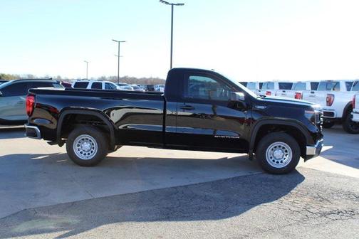 2025 GMC Sierra 1500 Pro