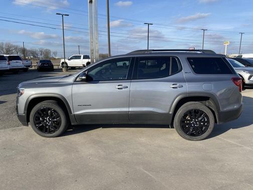 2022 GMC Acadia FWD SLT