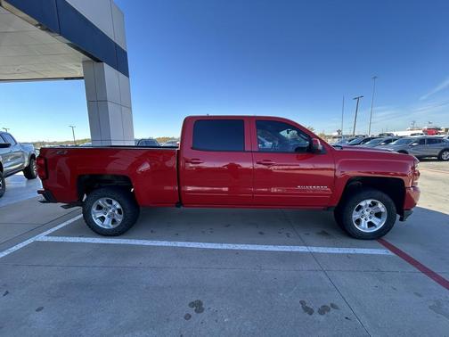 2018 Chevrolet Silverado 1500 2LT