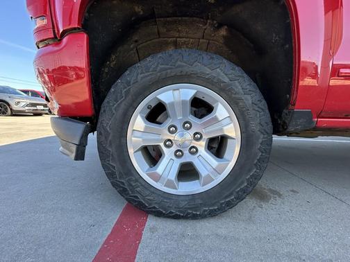 2018 Chevrolet Silverado 1500 2LT