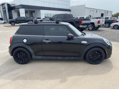 2017 MINI Hardtop Cooper S