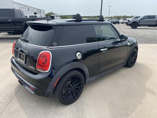 2017 MINI Hardtop Cooper S