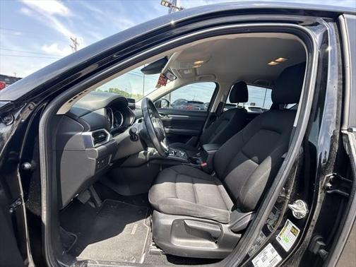 2018 Mazda CX-5 Sport