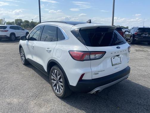 2020 Ford Escape Titanium