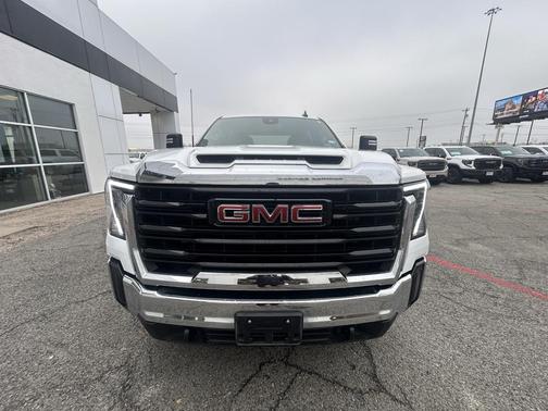 2024 GMC Sierra 2500 Base
