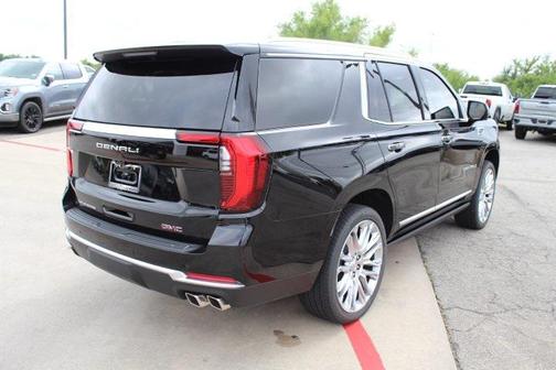 2025 GMC Yukon Denali