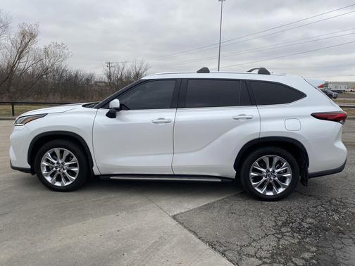 2023 Toyota Highlander Limited