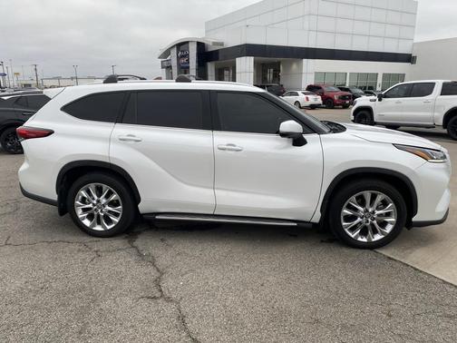 2023 Toyota Highlander Limited