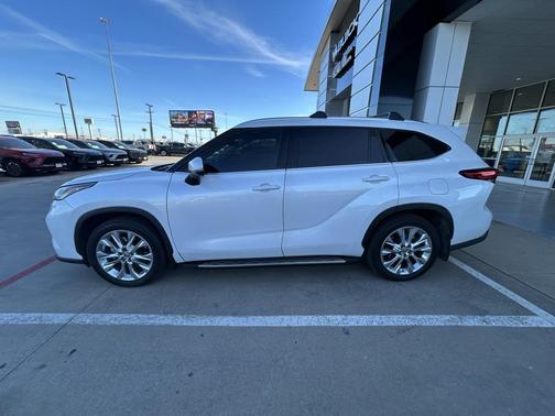 2023 Toyota Highlander Limited