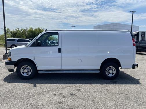 2021 Chevrolet Express 2500 RWD 2500 Regular Wheelbase WT