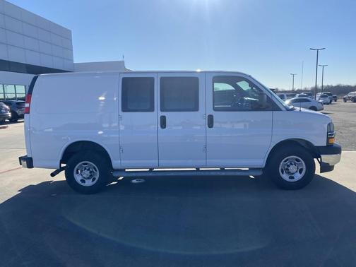 2021 Chevrolet Express 2500 RWD 2500 Regular Wheelbase WT