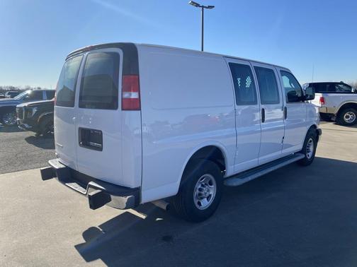 2021 Chevrolet Express 2500 RWD 2500 Regular Wheelbase WT