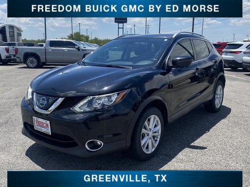 2018 Nissan Rogue Sport SV