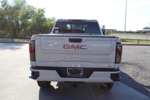 2026 GMC Sierra 2500 AT4
