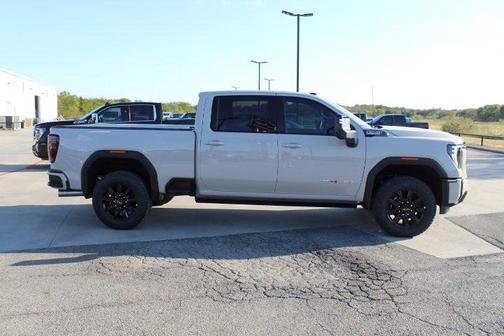 2026 GMC Sierra 2500 AT4