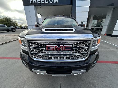 2018 GMC Sierra 3500 Denali
