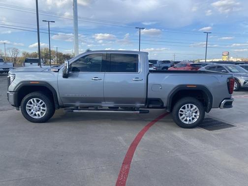 2024 GMC Sierra 2500 SLT