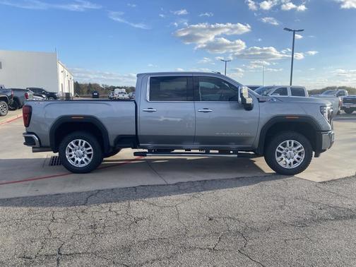 2024 GMC Sierra 2500 SLT