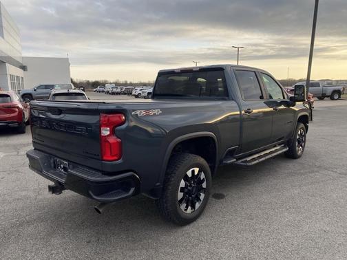2020 Chevrolet Silverado 2500 Custom