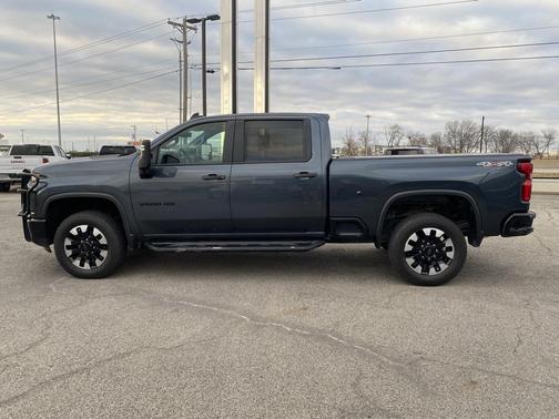 2020 Chevrolet Silverado 2500 Custom
