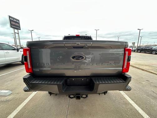 CARBONIZED GRAY 2025 Ford F-250 Lariat