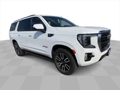 2022 GMC Yukon XL 4WD AT4