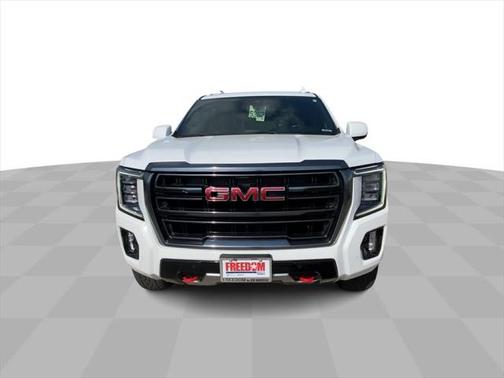 2022 GMC Yukon XL 4WD AT4