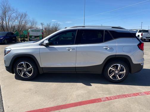 2021 GMC Terrain SLT