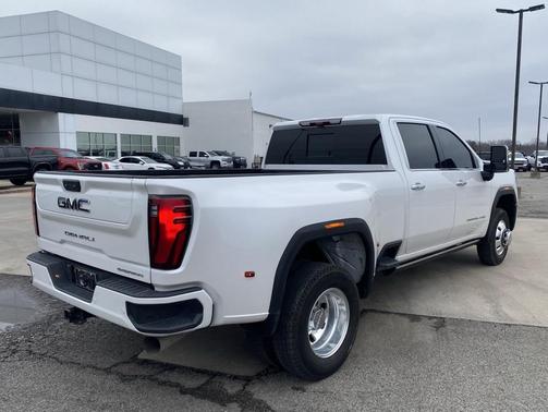 2024 GMC Sierra 3500 Denali