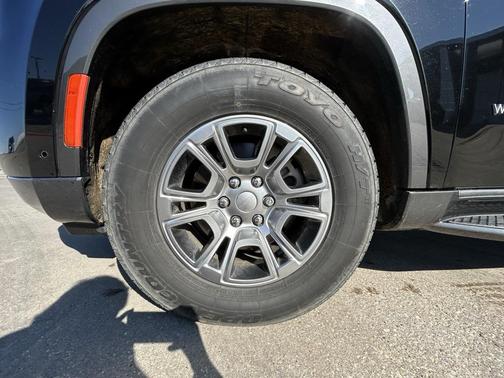 2022 Jeep Wagoneer Series I 4x2