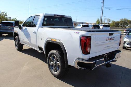 2026 GMC Sierra 2500 SLE
