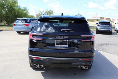 2026 GMC Acadia Elevation FWD