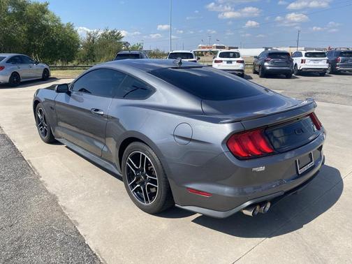 2022 Ford Mustang GT