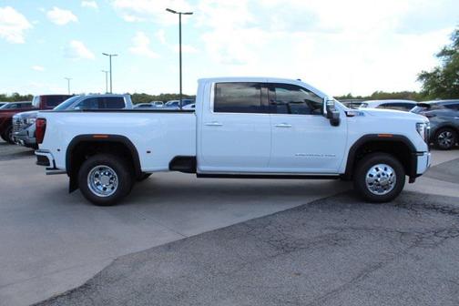 2026 GMC Sierra 3500 Denali