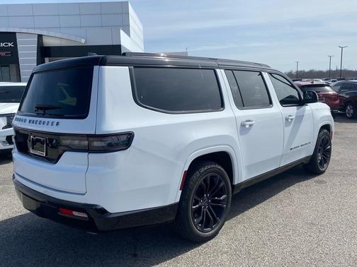 2024 Jeep Grand Wagoneer L Series II 4x4