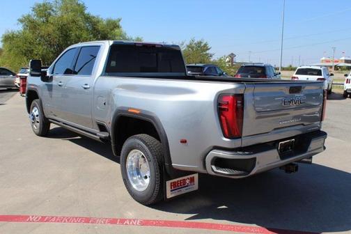 2026 GMC Sierra 3500 Denali