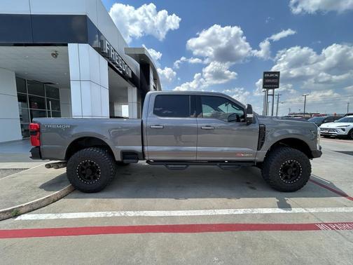 2025 Ford F-250 Lariat