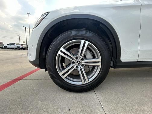 2022 Mercedes-Benz GLC 300 Base