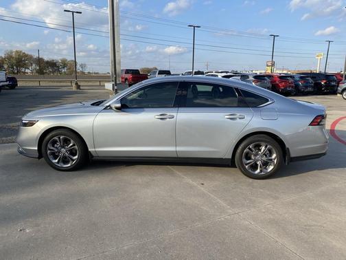 2024 Honda Accord EX 1.5T