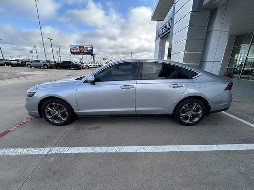 2024 Honda Accord EX 1.5T