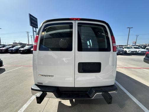2021 Chevrolet Express 2500 RWD 2500 Regular Wheelbase WT