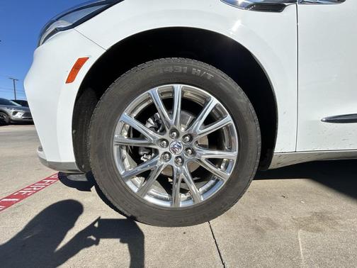2023 Buick Enclave Premium FWD