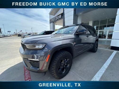 Baltic Gray Metallic Clearcoat 2022 Jeep Grand Cherokee Limited