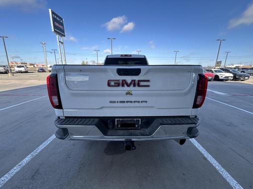 2022 GMC Sierra 2500 Base