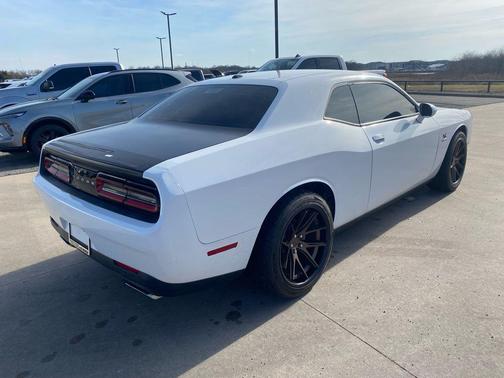 2016 Dodge Challenger R/T