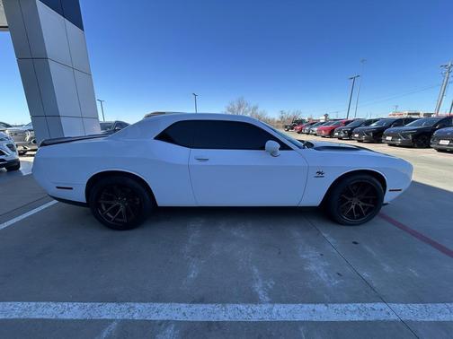 2016 Dodge Challenger R/T