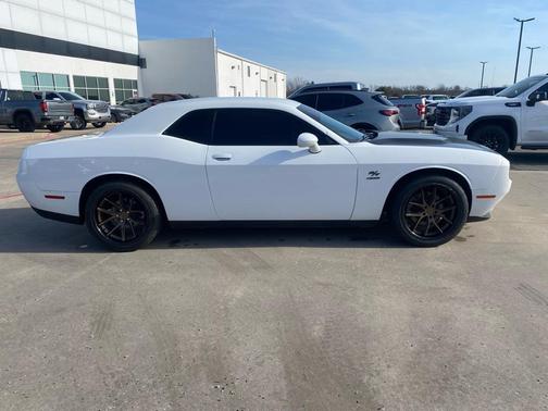 2016 Dodge Challenger R/T