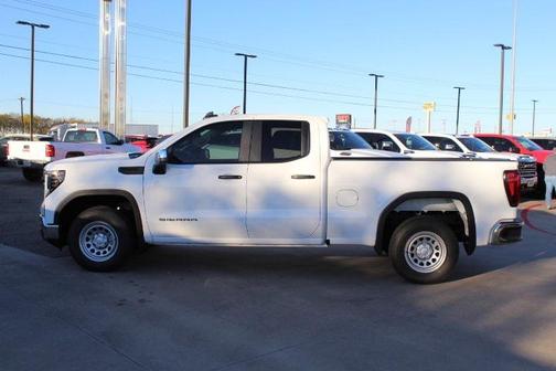 2025 GMC Sierra 1500 Pro